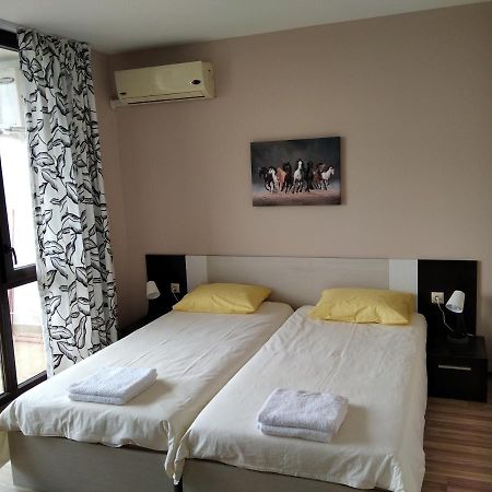 Victoria'S Apartments נסבר מראה חיצוני תמונה