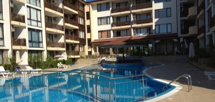 Victoria'S Apartments נסבר מראה חיצוני תמונה