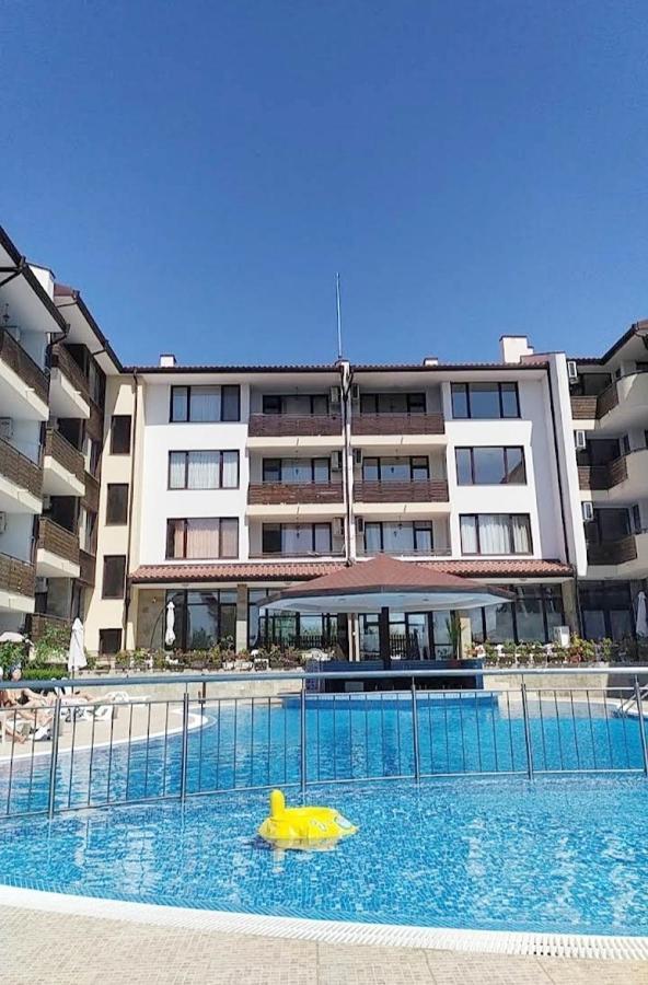 Victoria'S Apartments נסבר מראה חיצוני תמונה